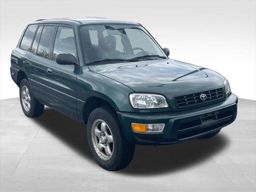 2000 Toyota RAV4 Base