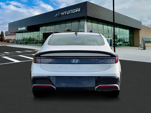 2026 Hyundai SONATA SEL