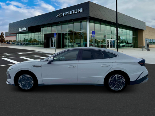 2026 Hyundai SONATA SEL