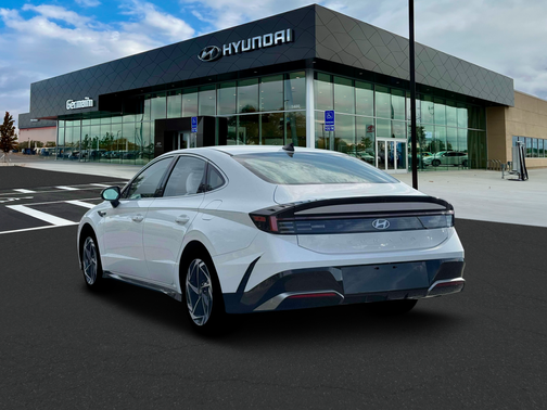 2026 Hyundai SONATA SEL