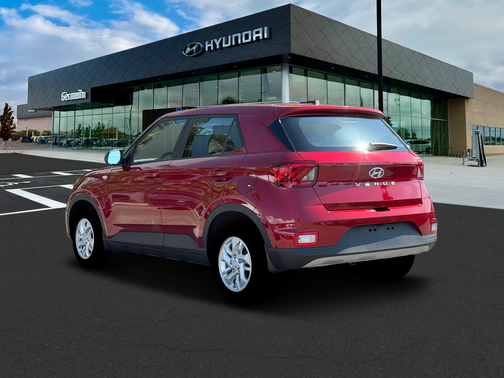 2025 Hyundai VENUE SE