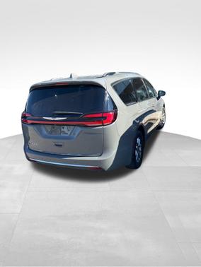 2021 Chrysler Pacifica Touring