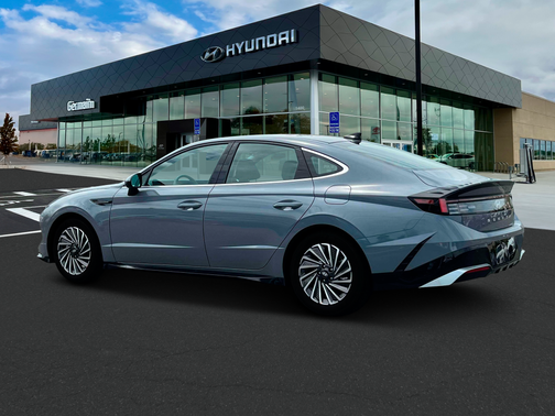 2025 Hyundai SONATA Hybrid SE