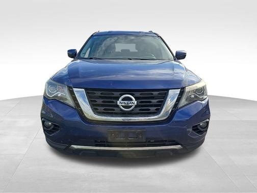 2018 Nissan Pathfinder SV