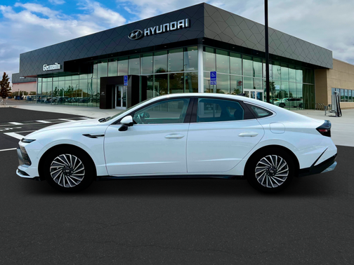 2025 Hyundai SONATA Hybrid Limited