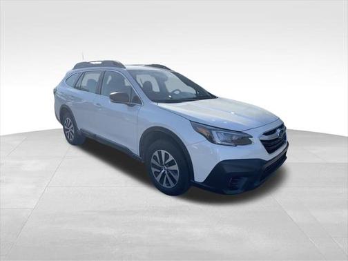 2022 Subaru Outback Base
