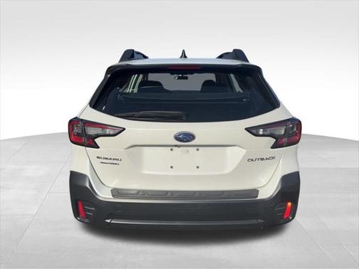 2022 Subaru Outback Base