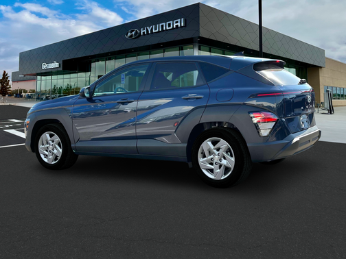 2025 Hyundai KONA SE