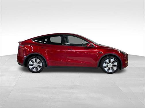 2024 Tesla Model Y Long Range Dual Motor All-Wheel Drive