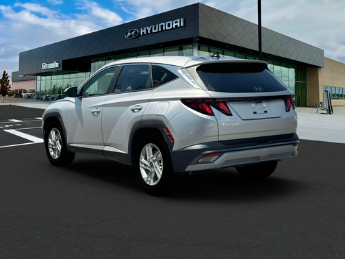 2025 Hyundai TUCSON SE
