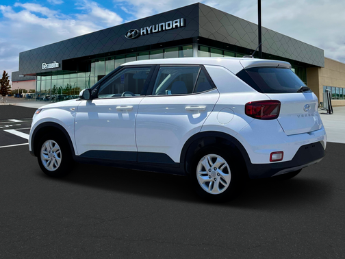 2025 Hyundai VENUE SE