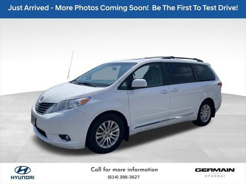 2013 Toyota Sienna XLE