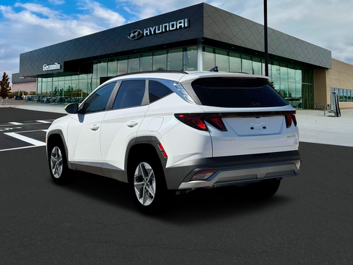 2026 Hyundai TUCSON Hybrid SEL