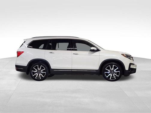 2019 Honda Pilot Touring 8-Passenger