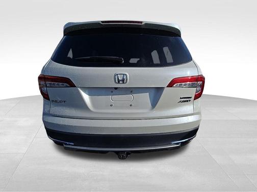 2019 Honda Pilot Touring 8-Passenger