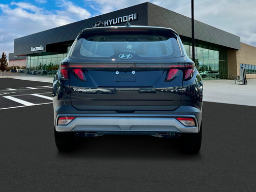 2025 Hyundai TUCSON SE