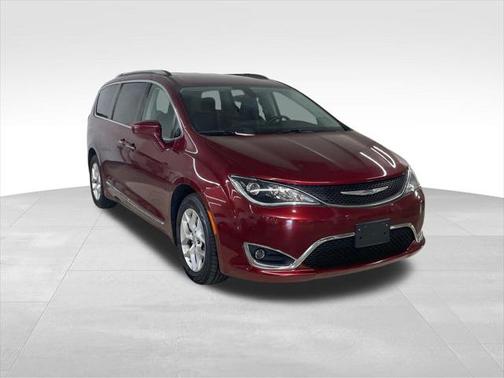 2018 Chrysler Pacifica Touring-L