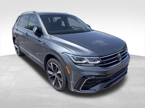 2022 Volkswagen Tiguan 2.0T SEL R-Line 4MOTION