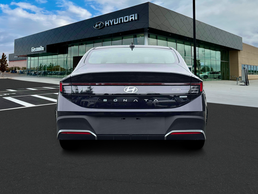 2026 Hyundai SONATA Hybrid Base