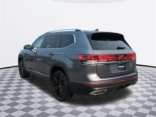 2024 Volkswagen Atlas 2.0T SEL