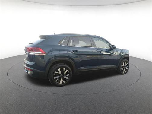 2022 Volkswagen Atlas Cross Sport 2.0T SE
