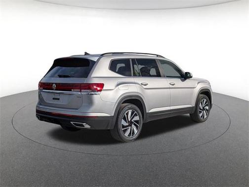 2026 Volkswagen Atlas 2.0T SE w/Technology 4MOTION