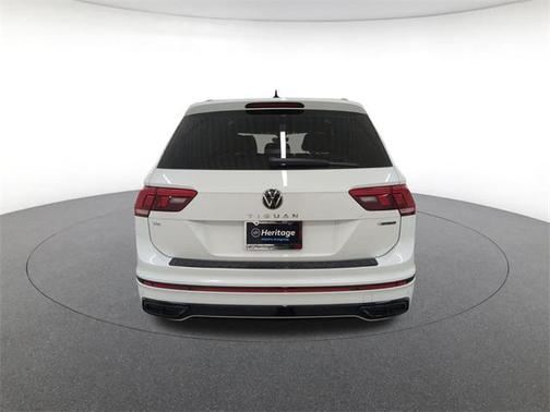 2022 Volkswagen Tiguan 2.0T SE R-Line Black 4MOTION