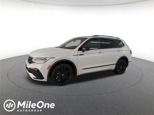 2022 Volkswagen Tiguan 2.0T SE R-Line Black 4MOTION