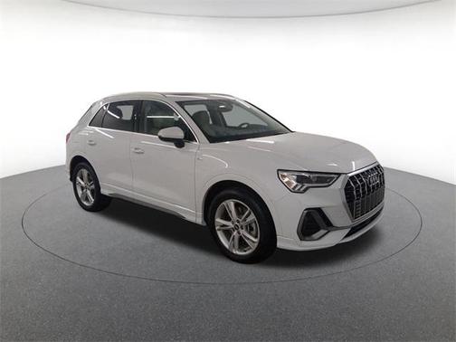 2022 Audi Q3 45 S line Premium Plus