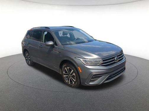 Platinum Gray Metallic 2023 Volkswagen Tiguan 2.0T S