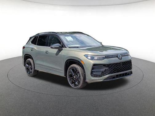 Avocado Green w/Deep Black Roof 2026 Volkswagen Tiguan 2.0T SE R-Line Black 4MOTION