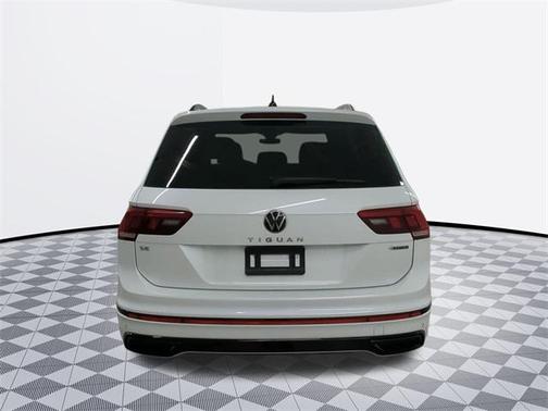 2024 Volkswagen Tiguan 2.0T SE R-Line Black 4MOTION
