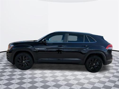 2025 Volkswagen Atlas Cross Sport 2.0T SE w/Technology 4MOTION
