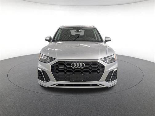2022 Audi Q5 45 S line Premium