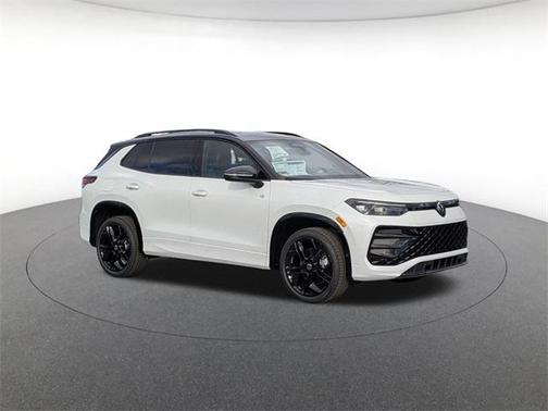 2026 Volkswagen Tiguan 2.0T SE R-Line Black 4MOTION