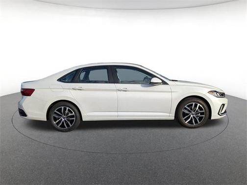 2026 Volkswagen Jetta 1.4T SE