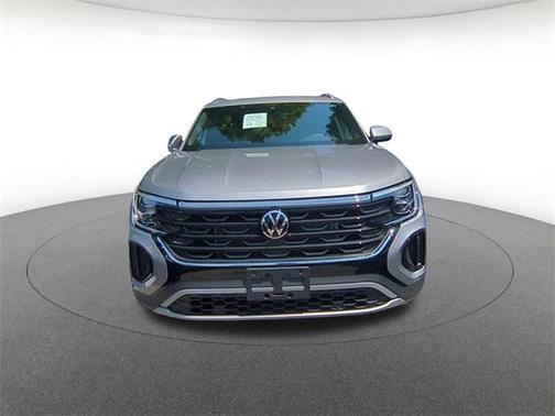 2025 Volkswagen Atlas Cross Sport 2.0T SE w/Technology 4MOTION