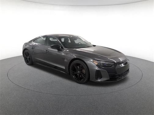 2023 Audi e-tron GT Premium Plus quattro