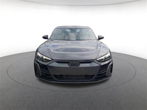 2023 Audi e-tron GT Premium Plus quattro