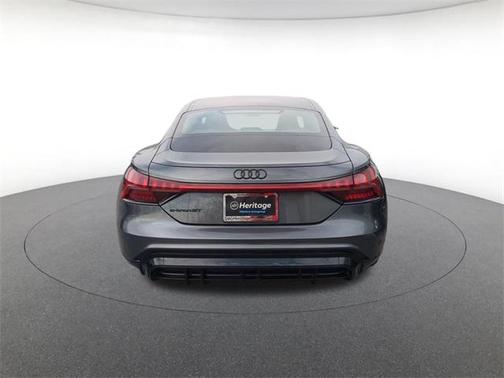 2023 Audi e-tron GT Premium Plus quattro