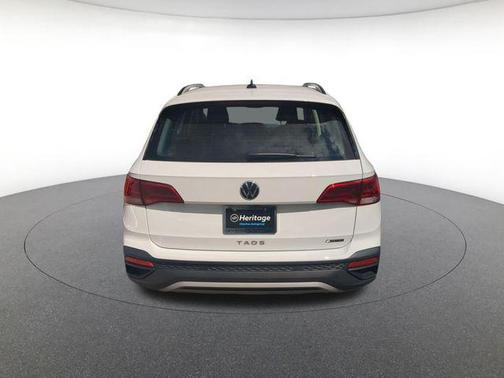 Pure White 2023 Volkswagen Taos 1.5T S