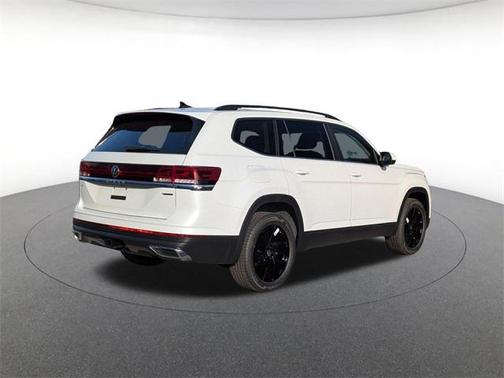 2026 Volkswagen Atlas 2.0T SE w/Technology 4MOTION