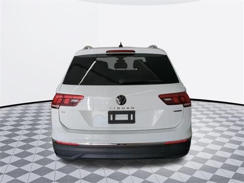 2022 Volkswagen Tiguan 2.0T SE 4MOTION