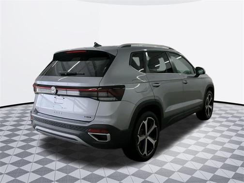 2025 Volkswagen Taos 1.5T SEL