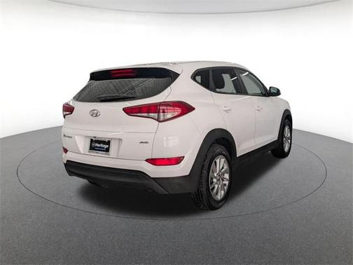 2018 Hyundai TUCSON SE