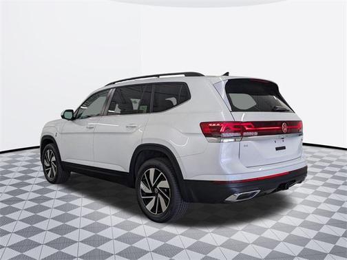 2026 Volkswagen Atlas 2.0T SE w/Technology 4MOTION