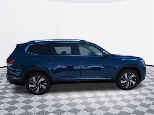 2025 Volkswagen Atlas 2.0T SEL Premium R-Line 4MOTION