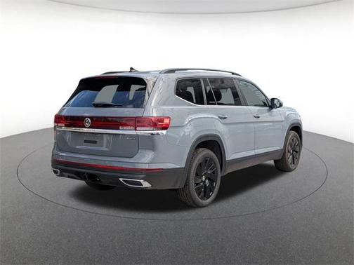 2026 Volkswagen Atlas 2.0T SE w/Technology 4MOTION