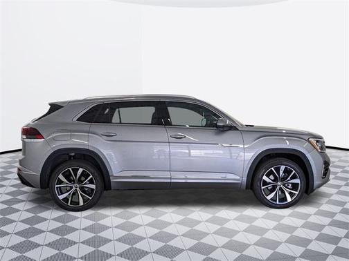 2026 Volkswagen Atlas Cross Sport 2.0T SEL Premium