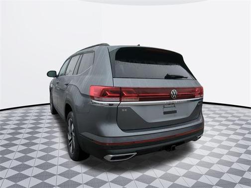 2025 Volkswagen Atlas 2.0T SE w/Technology 4MOTION